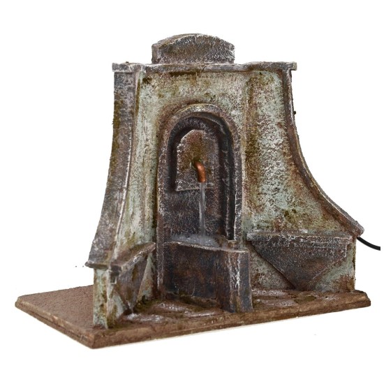 Fountain functioning with wide artistic facade cm 25x14, 5x21 h.