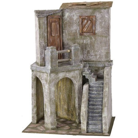 Casa con escalera y tienda de 39x29x56,5 cm de altura para estatuas de 20 cm.