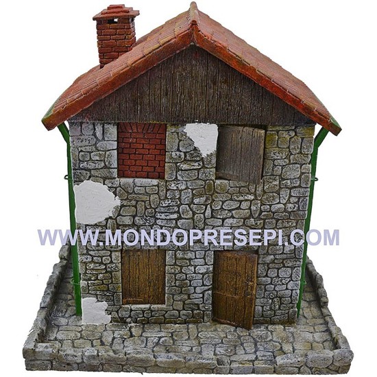Deluxe resin house 28x21x30 cm