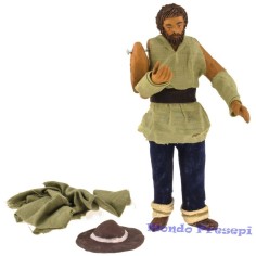 Cm 18 Tribute with hat