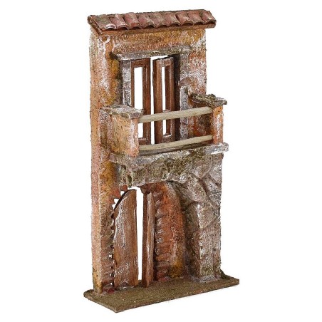 Fachada de casa con balcón y portón de 10x4x18,5 cm h.