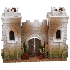 Fachada de castillo con almenas güelfas y gibelinas de 30x10x24