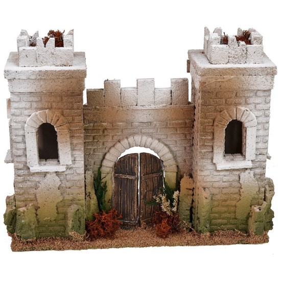 Fachada de castillo con almenas güelfas y gibelinas de 30x10x24