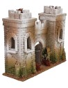 Fachada de castillo con almenas güelfas y gibelinas de 30x10x24