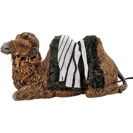 Camel lying in motion moves its head for statues 30 cm