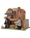 Campesinos en el granero con doble movimiento 8 cm Mundo Pesebres