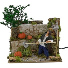 Campesino que cava 12 cm en movimiento