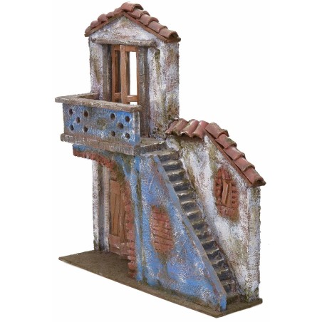 Fachada de casa con escalera y balcón de 33x8,5x38 cm de altura