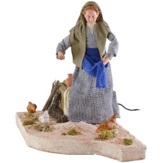 Campesina de lujo con gallinas en movimiento 30 cm movimiento 2