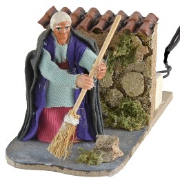 8cm woman in motion sweeping
