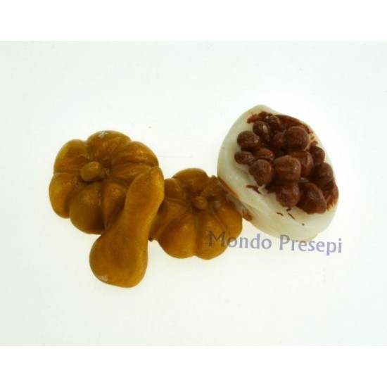 Composition of Pumpkins and chestnuts