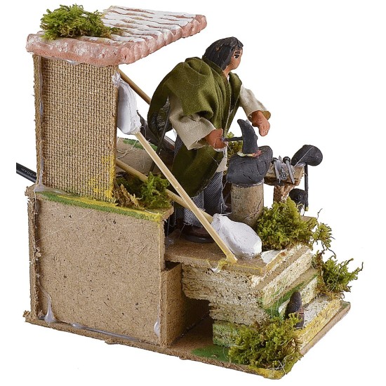 Blacksmith with nightmares 10 cm in motion