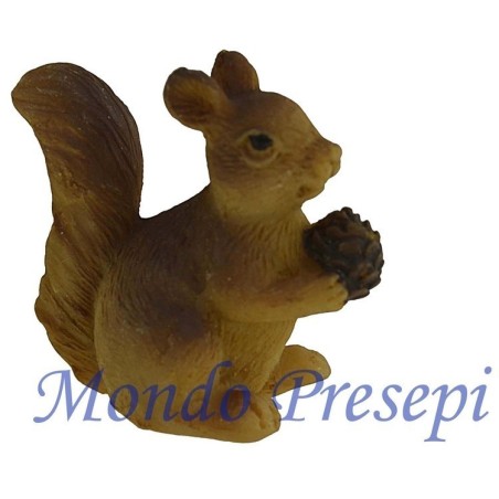 Squirrel 2.5 cm resin