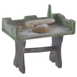 Pizza maker's counter, dimensions 8.5x5x8 cm (height).