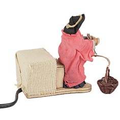 Donna con paniere 10 cm in movimento per presepe Mondo Presepi 2