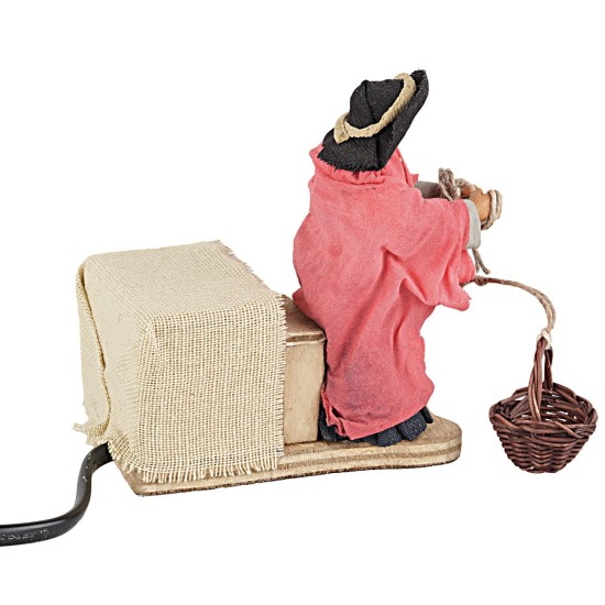 Donna con paniere 10 cm in movimento per presepe Mondo Presepi