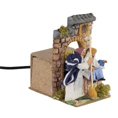 Donna che spazza 10 cm in movimento per presepe Mondo Presepi 2