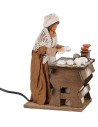 Woman kneading in motion 24 cm