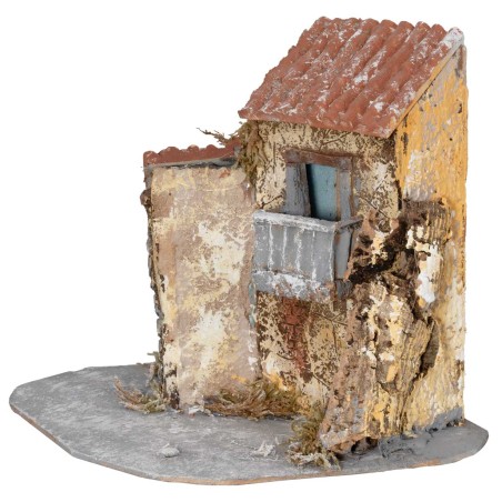 Casita rústica con balcón 20x18x18h para belén.