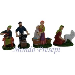 6 Cm Set of 4 crafts in resin