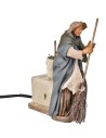 Donna che spazza serie 14 cm in movimento per presepe Mondo