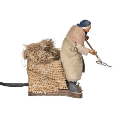 Agricultor con rastrillo serie 12 cm en movimiento para belén 2