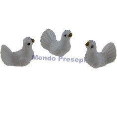 Set of 3 white doves 2 cm