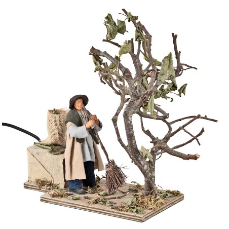 Street sweeper with moving tree 10 cm for nativity scene Mondo Presepi