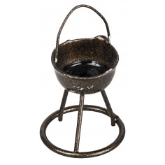 Saucepan with three metal feet -M78