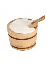 Tina de madera con harina y paleta ø 2,5 cm