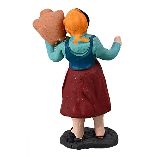 Mujer 10 cm con ánfora en el hombro en terracota pintada