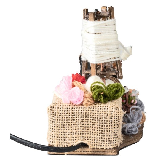 Vieja que hila la lana 10 cm en movimiento para belén Mundo