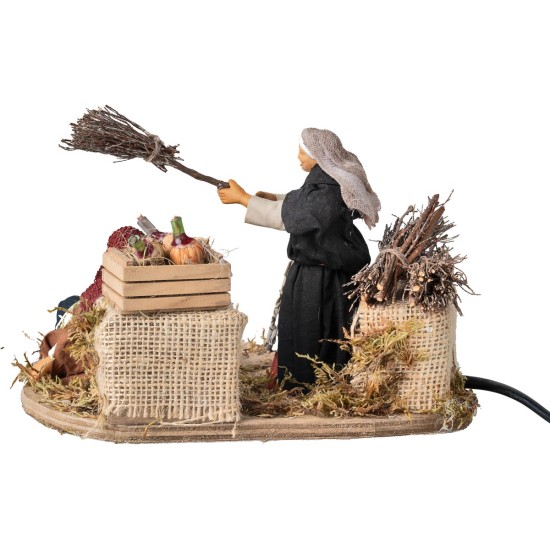 Donna che picchia marito ubriaco serie 12 cm in movimento