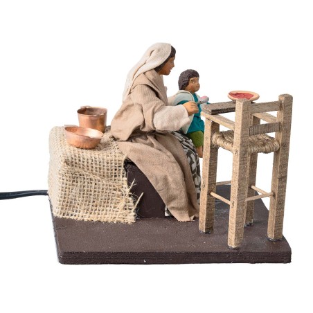 Mamá que da de comer al niño serie 12 cm en movimiento por