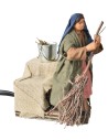 Donna che spazza 10 cm in movimento per presepe Mondo Presepi
