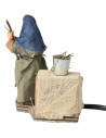 Woman sweeping 10 cm in motion for nativity scene Mondo Presepi