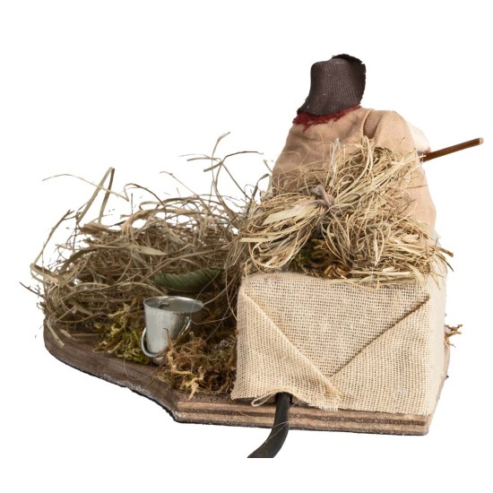 Peasant woman spreading 10 cm in motion for Mondo nativity scene