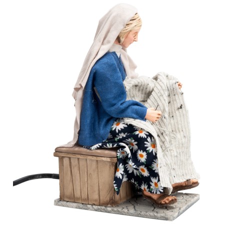 Woman sewing with double movement series 30 cm for nativity scene
