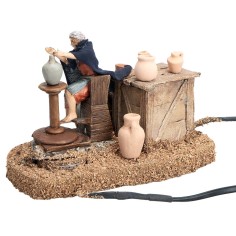 Woman at the lathe series 10 cm in motion for Mondo nativity scene 2