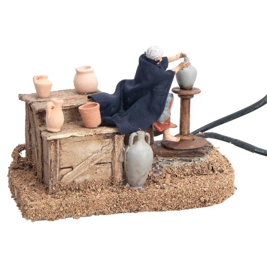 Woman at the lathe series 10 cm in motion for Mondo nativity scene