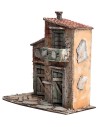 Casa napolitana con balcón y techo inclinado cm 26x16x27 h