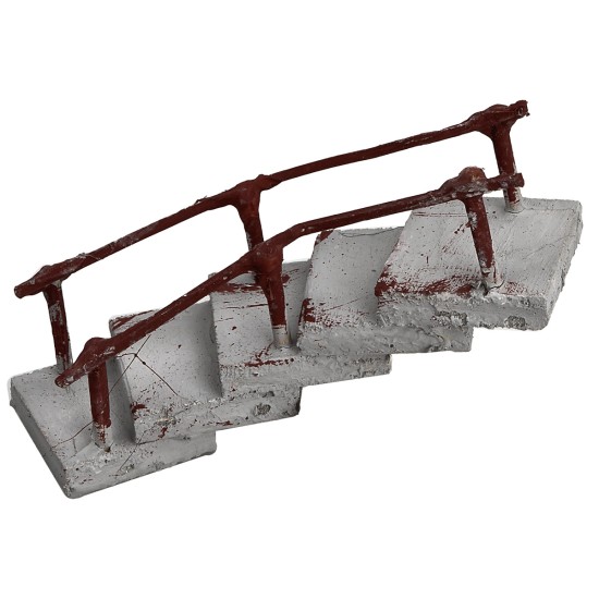 copy of Curved staircase with handrail facing left h 13.5 cm