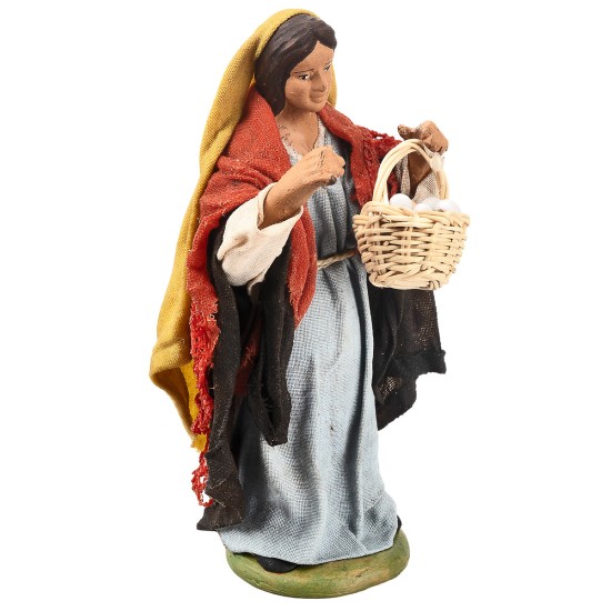 copia de Campesina con escoba 12 cm en terracota con ropa en