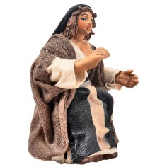 Campesina sentada serie 9-10 cm en terracota con ropa en 2