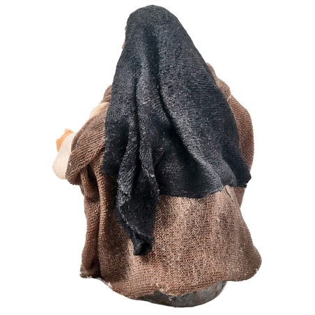 Campesina sentada serie 9-10 cm en terracota con ropa en