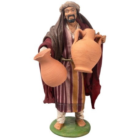 Hombre con ánforas serie 16 cm en terracota con ropa de tela