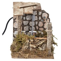 Fuente con chorro y bomba funcionando con corriente cm