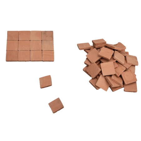 Pavimento cuadrado 9x9 mm en terracota en bolsas para pesebre