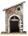 Casa con techo inclinado y arco de piedra cm 9x7,5x11,5 h