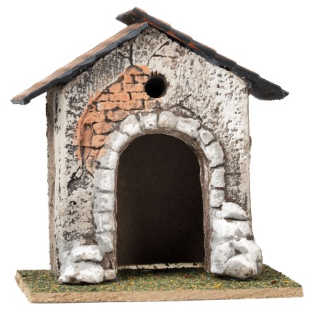 copia de Casa con arco de piedra y techo inclinado cm